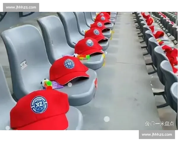 5 岁萌娃跨城追星!南京小球迷圆梦连云港苏超主场 5 岁萌娃跨城追星!南京小球迷圆梦连云港苏超主场