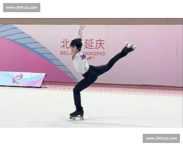 轮上逐光：小明的世锦赛单人舞备战日记